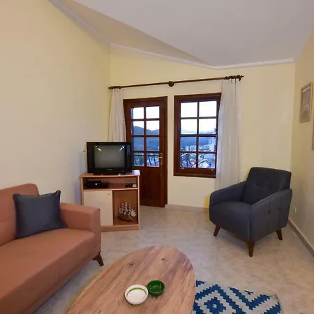 Bougainvillea Houses A3 * Μούγκλα
